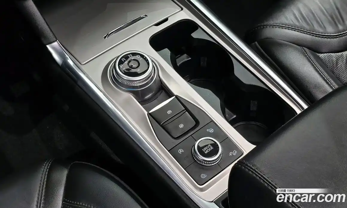 Ford Explorer 2023 3.0 Автомат в Москве № 584817, фото 9