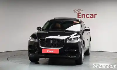 Jaguar F-Pace 2019 2.0 Автомат в Москве № 585310, миниатюра 2
