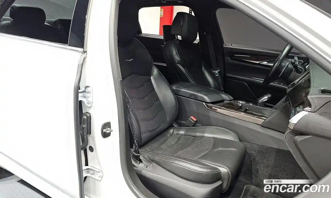 Cadillac CT6 2019 3.6 Автомат в Москве № 585653, фото 12