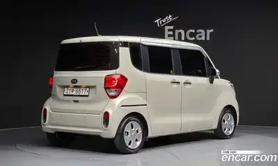 Kia Ray 2018 1.0 Автомат в Москве № 585940, миниатюра 2