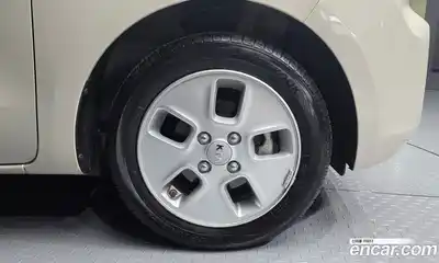 Kia Ray 2018 1.0 Автомат в Москве № 585940, миниатюра 5