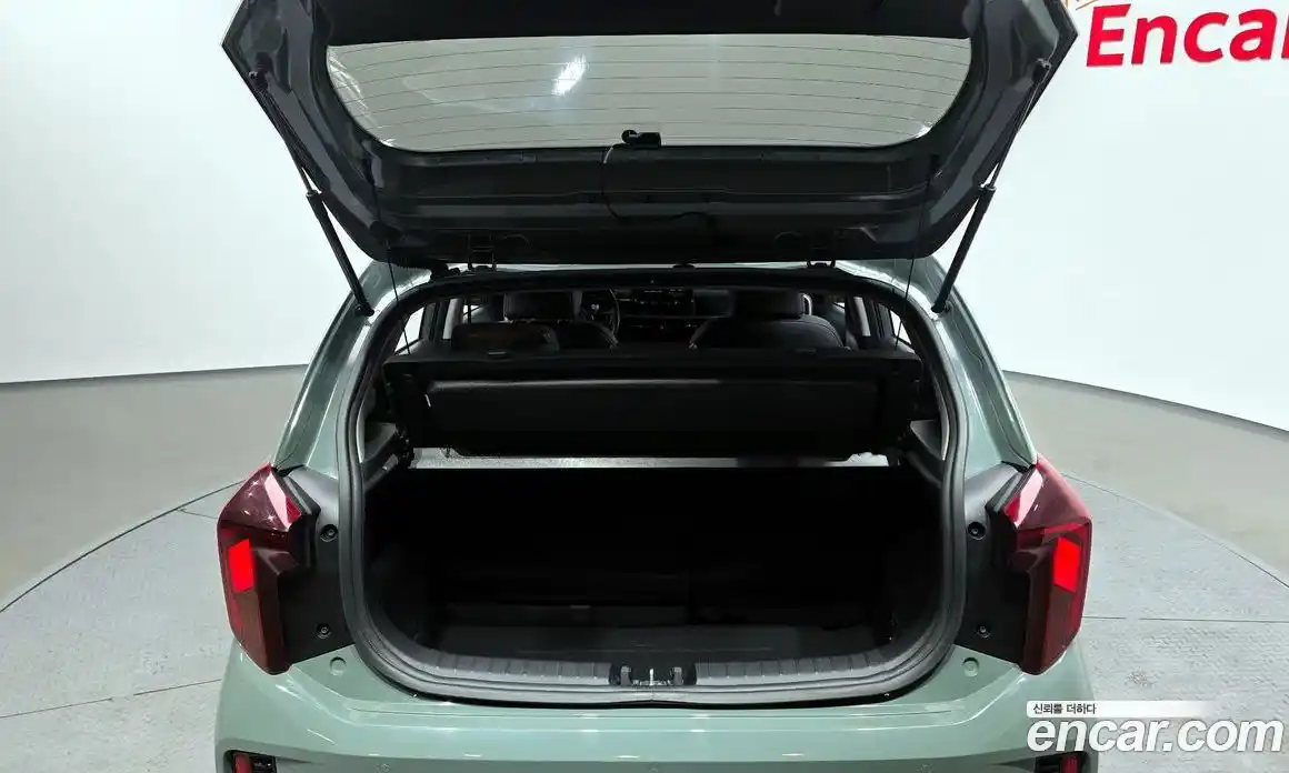 Kia Morning 2024 1.0 Автомат в Москве № 586347, фото 20