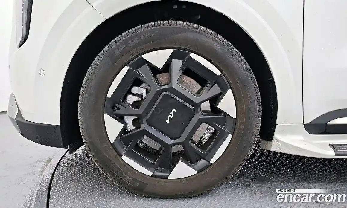 Kia Canival 2025 2.2 Автомат в Москве № 586730, фото 5