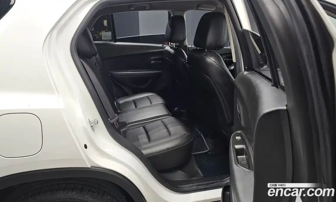 Chevrolet Trax 2016 1.6 Автомат в Москве № 586791, фото 12