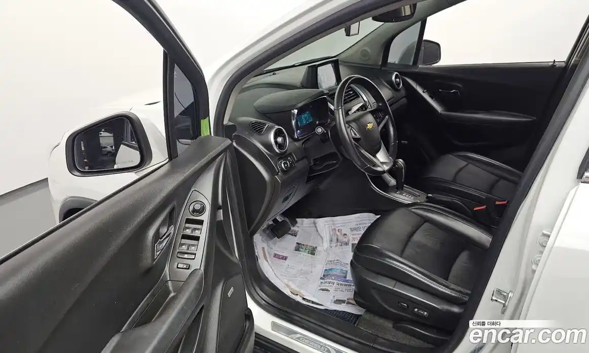 Chevrolet Trax 2016 1.6 Автомат в Москве № 586791, фото 10