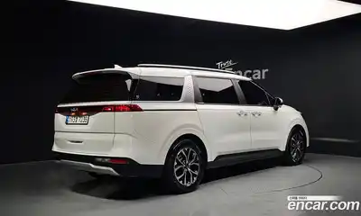 Kia Canival 2023 3.5 Автомат в Москве № 586899, миниатюра 2