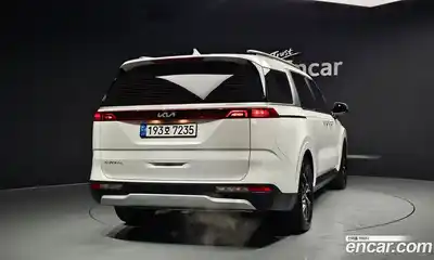 Kia Canival 2023 3.5 Автомат в Москве № 586899, миниатюра 4