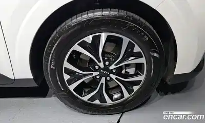 Kia Canival 2023 3.5 Автомат в Москве № 586899, миниатюра 5