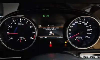 Kia Canival 2023 3.5 Автомат в Москве № 586899, миниатюра 8