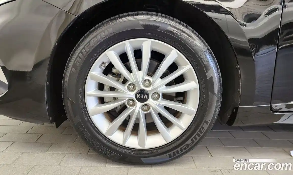 Kia K7 2020 2.5 Автомат в Москве № 587107, фото 5