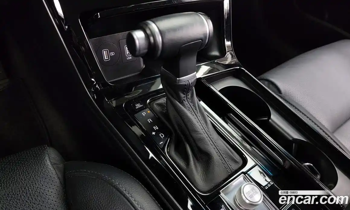 Kia K7 2020 2.5 Автомат в Москве № 587107, фото 9