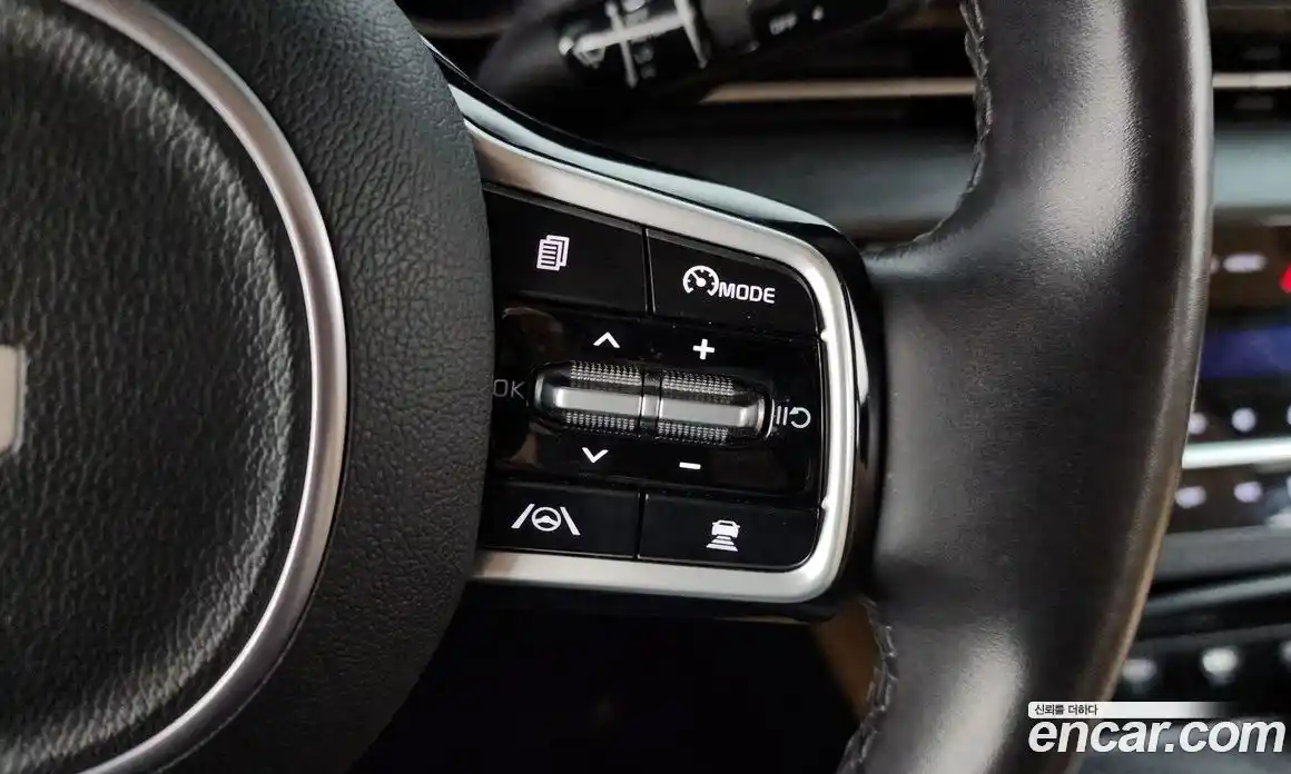 Kia Canival 2023 2.2 Автомат в Москве № 587164, фото 17