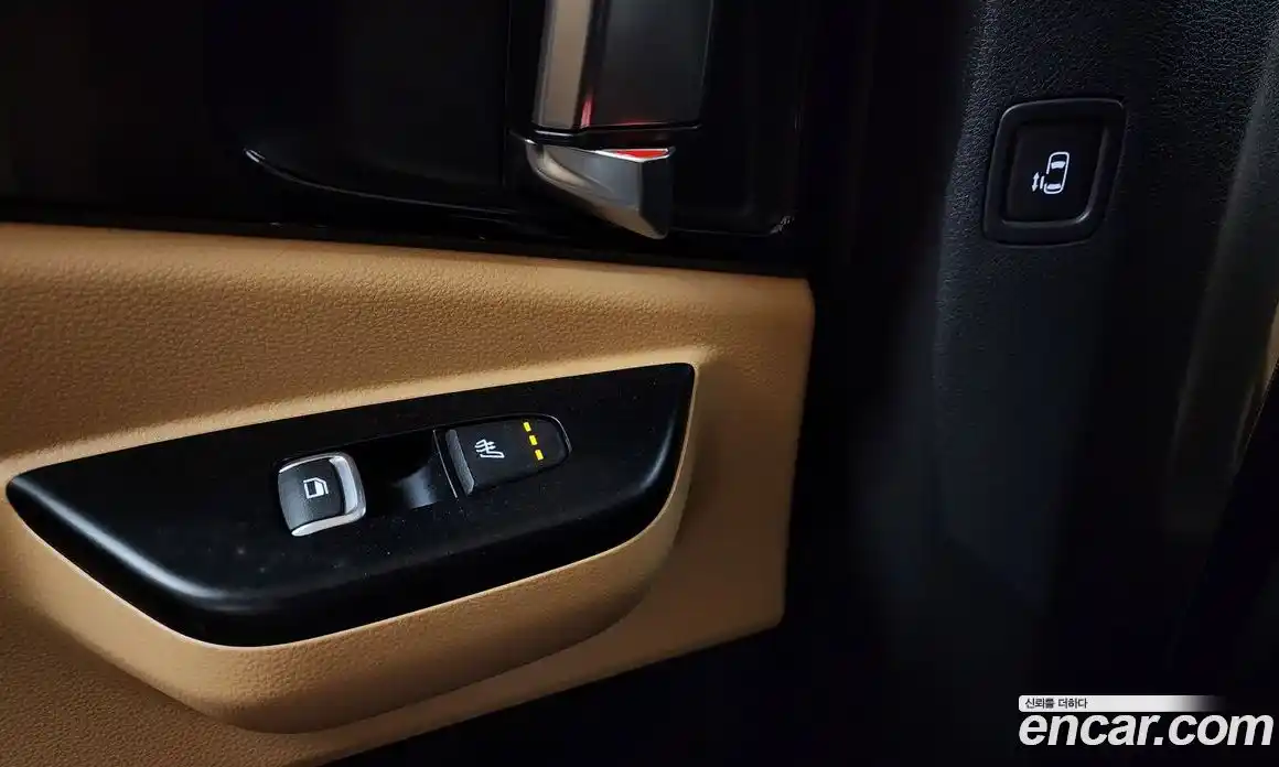 Kia Canival 2023 2.2 Автомат в Москве № 587164, фото 18