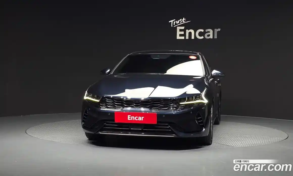 Kia K5 2022 2.0 Автомат в Москве № 587218, фото 3