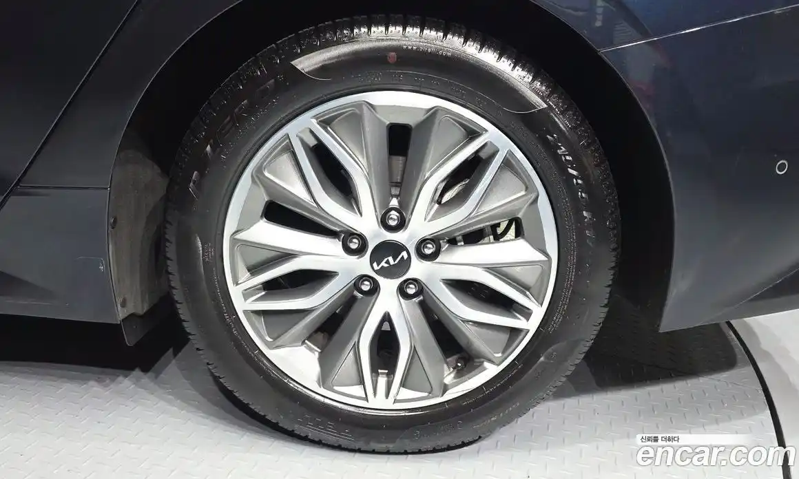 Kia K5 2022 2.0 Автомат в Москве № 587218, фото 5