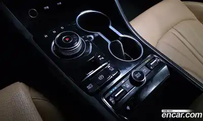 Kia K5 2022 2.0 Автомат в Москве № 587218, миниатюра 9