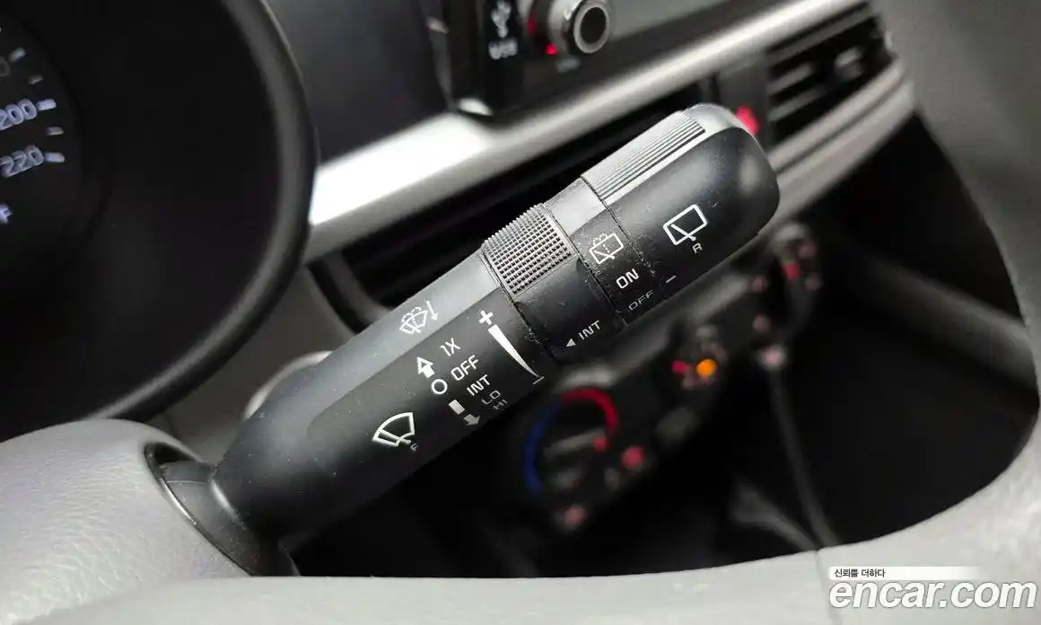 Kia Morning 2019 1.0 Автомат в Москве № 587411, фото 17