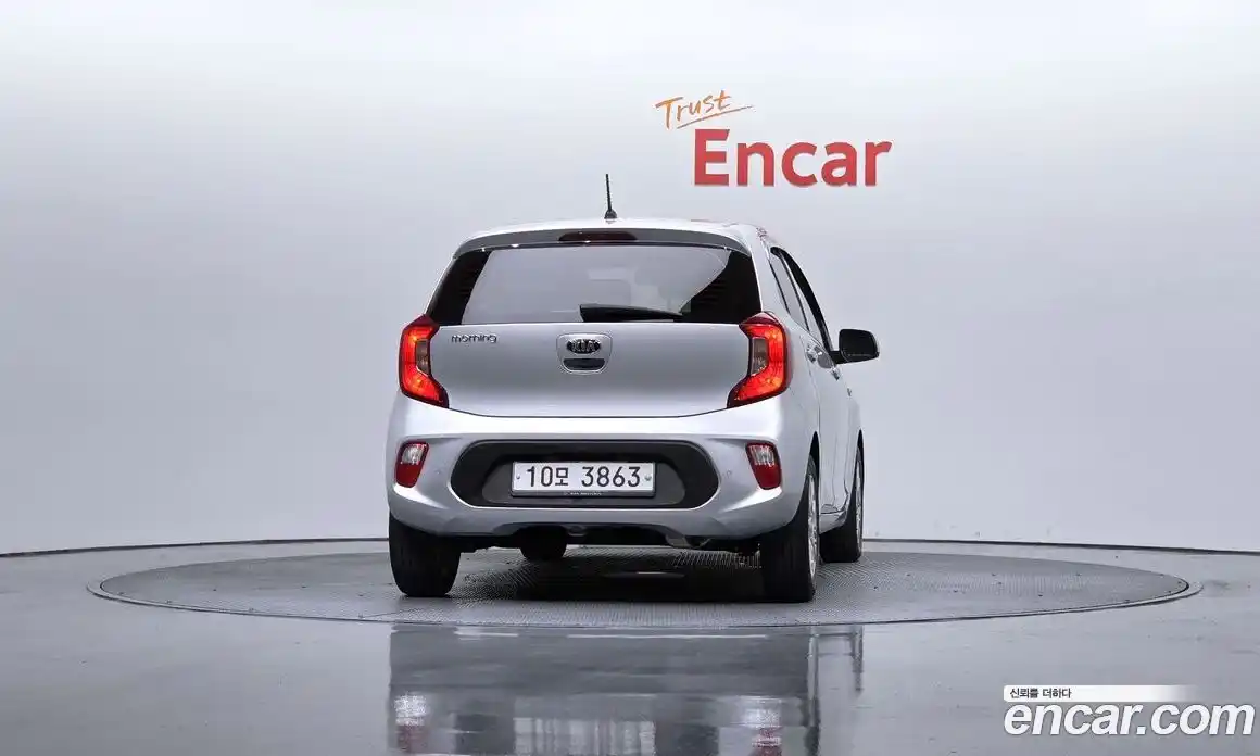 Kia Morning 2019 1.0 Автомат в Москве № 587411, фото 4