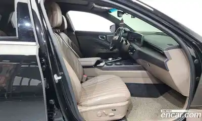 Kia K8 2023 2.5 Автомат в Москве № 587475, миниатюра 11