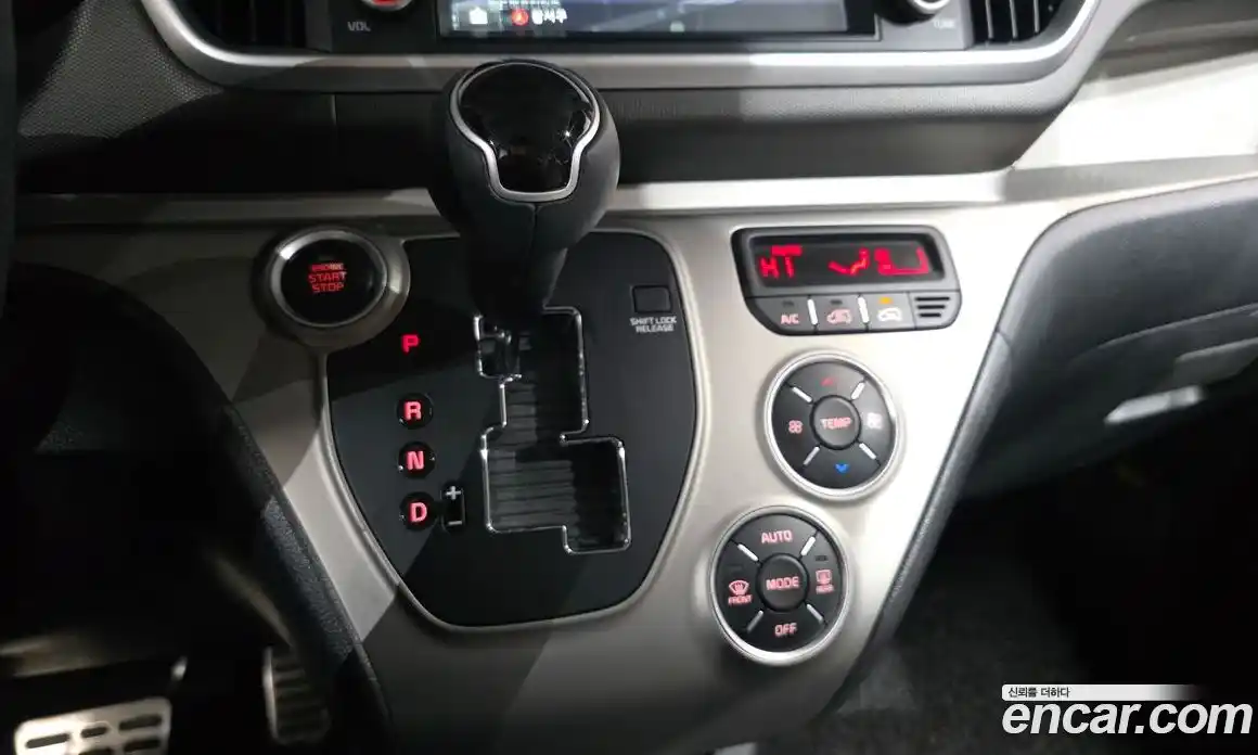 Kia Ray 2019 1.0 Автомат в Москве № 587666, фото 8