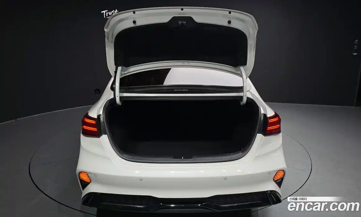 Kia K3 2022 1.6 Автомат в Москве № 587845, фото 20