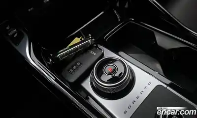 Kia Sorento 2023 2.2 Автомат в Москве № 587977, миниатюра 9