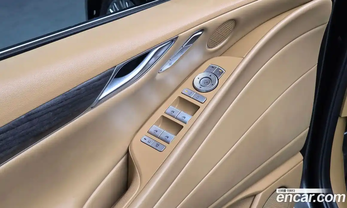 Genesis G80 2025 2.5 Автомат в Москве № 588134, фото 17