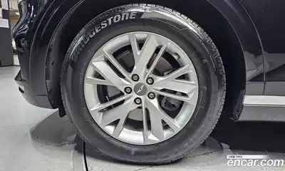 Genesis GV70 2024 2.5 Автомат в Москве № 588138, миниатюра 5