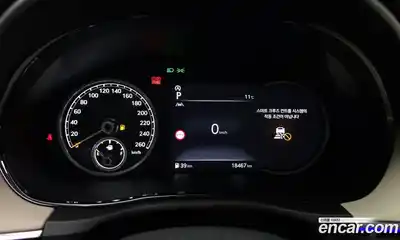 Genesis GV70 2024 2.5 Автомат в Москве № 588138, миниатюра 8