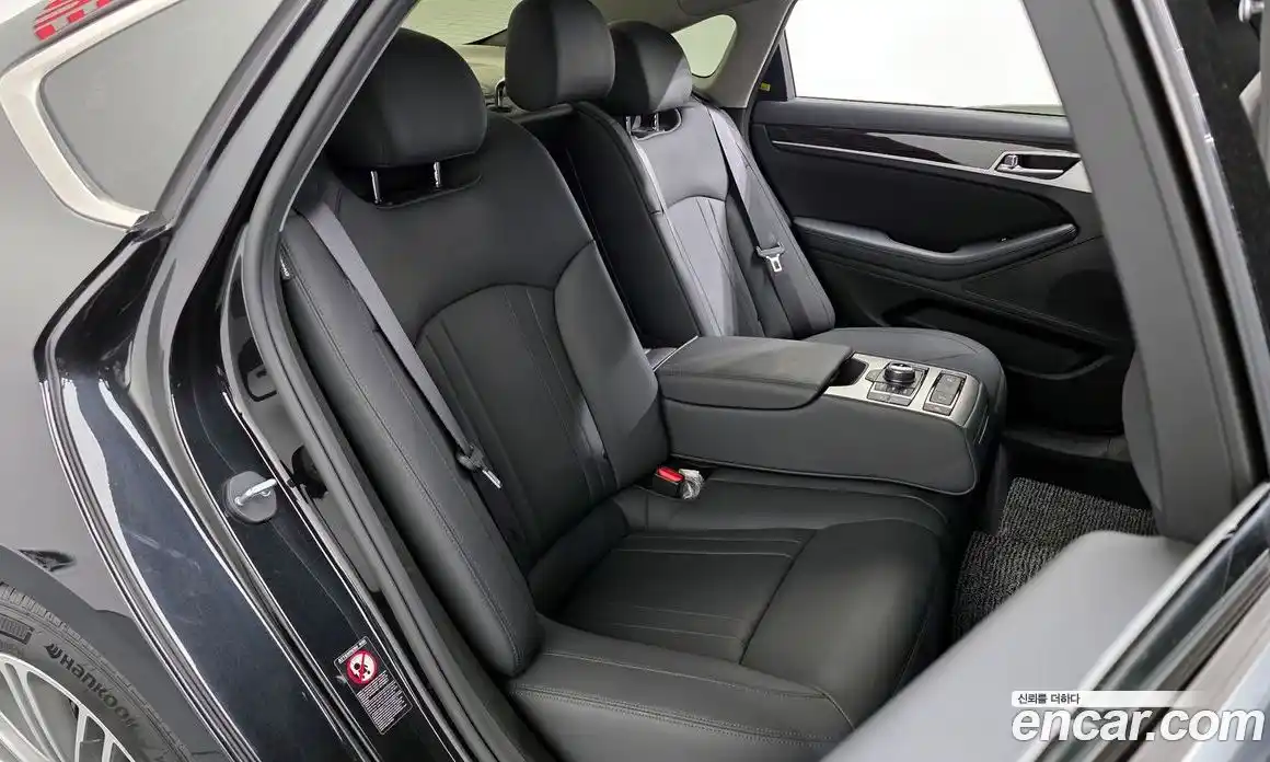 Genesis G80 2018 3.3 Автомат в Москве № 588293, фото 12