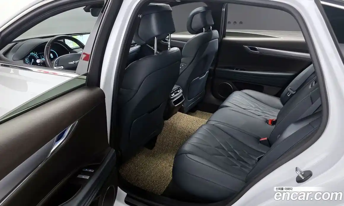 Genesis G80 2022 2.5 Автомат в Москве № 588522, фото 11