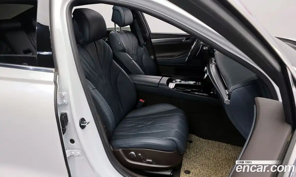 Genesis G80 2022 2.5 Автомат в Москве № 588522, фото 12