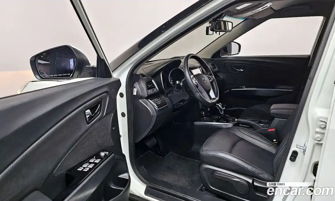 SsangYong TIBOLI 2019 1.6 Автомат в Москве № 588627, фото 11