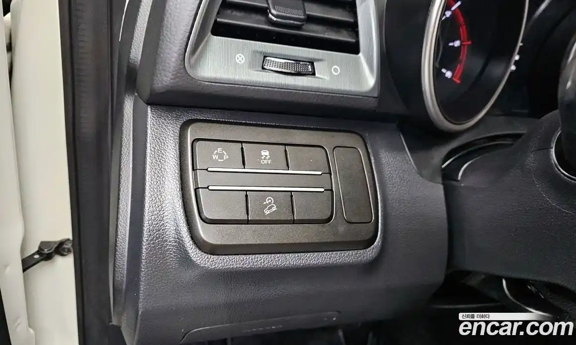 SsangYong TIBOLI 2019 1.6 Автомат в Москве № 588627, фото 14