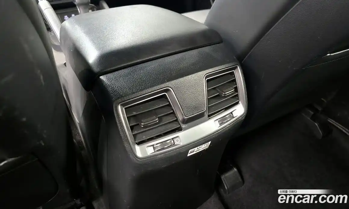 SsangYong Rexton 2024 2.2 Автомат в Москве № 589025, фото 17