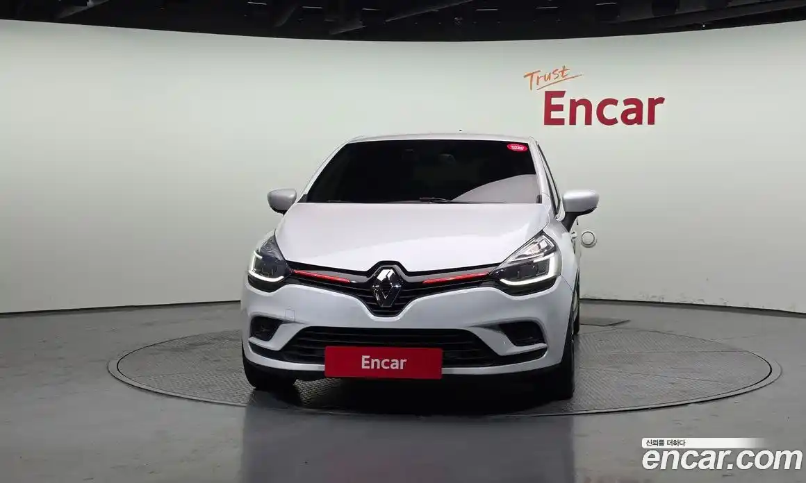 Renault Cilo 2018 1.5 Автомат в Москве № 590088, фото 3