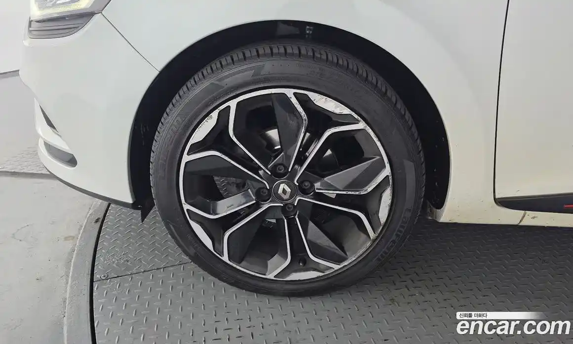 Renault Cilo 2018 1.5 Автомат в Москве № 590088, фото 5