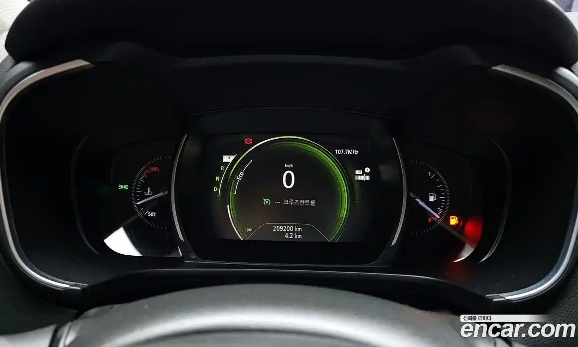 Renault QM6 2017 2.0 Автомат в Москве № 590197, фото 8