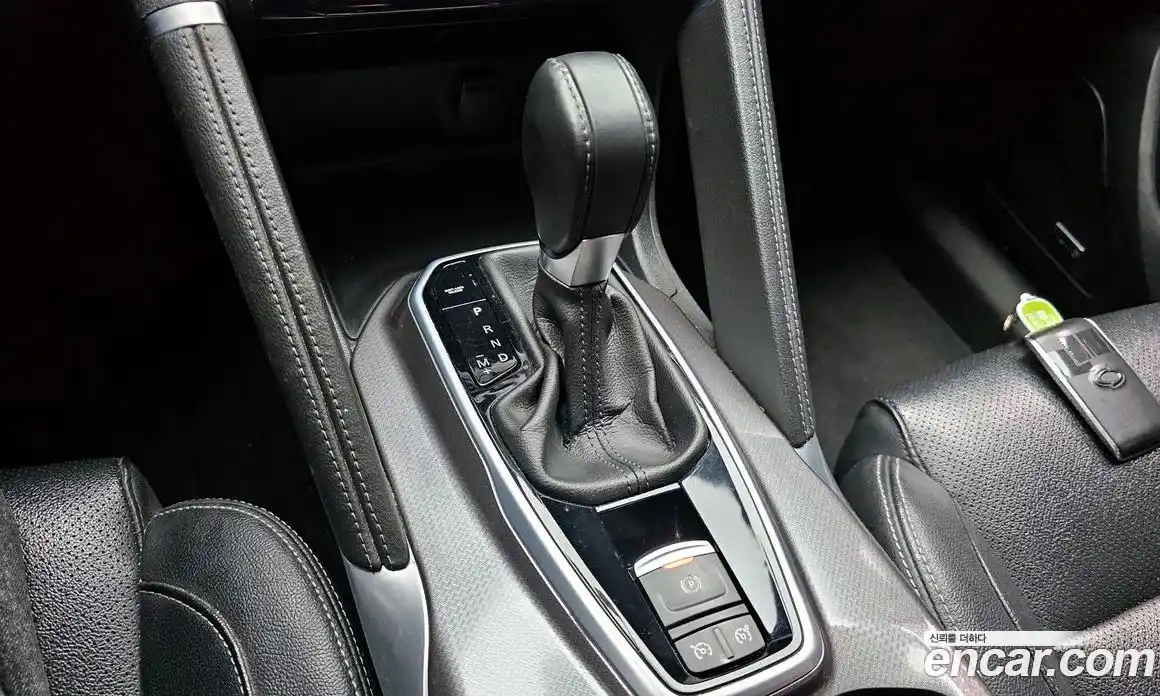 Renault QM6 2017 2.0 Автомат в Москве № 590197, фото 9