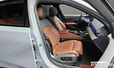 BMW 5-Series 2024 2.0 Автомат в Москве № 591116, миниатюра 12