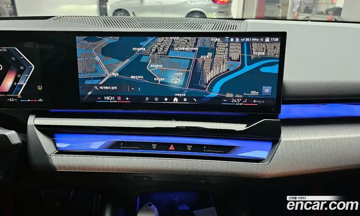 BMW 5-Series 2024 2.0 Автомат в Москве № 591116, фото 19