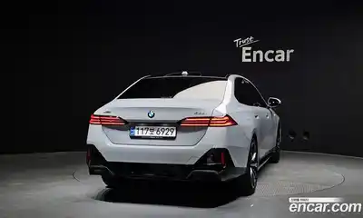 BMW 5-Series 2024 2.0 Автомат в Москве № 591116, миниатюра 4