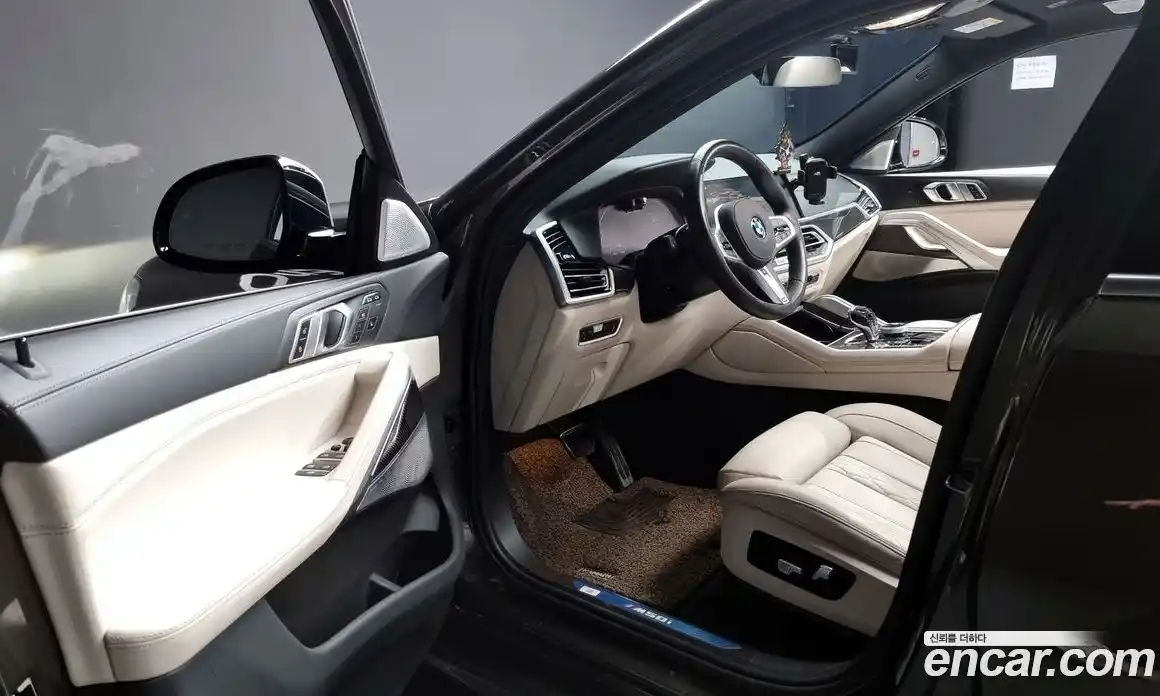 BMW X6 2021 4.4 Автомат в Москве № 591172, фото 11