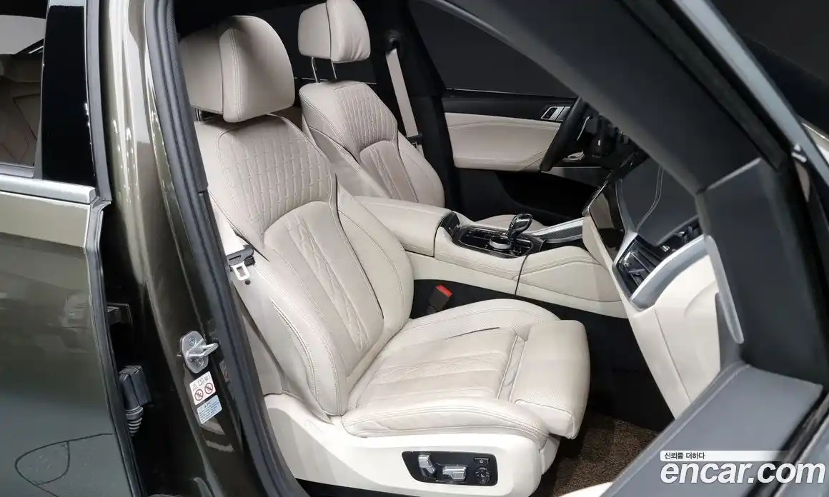 BMW X6 2021 4.4 Автомат в Москве № 591172, фото 10