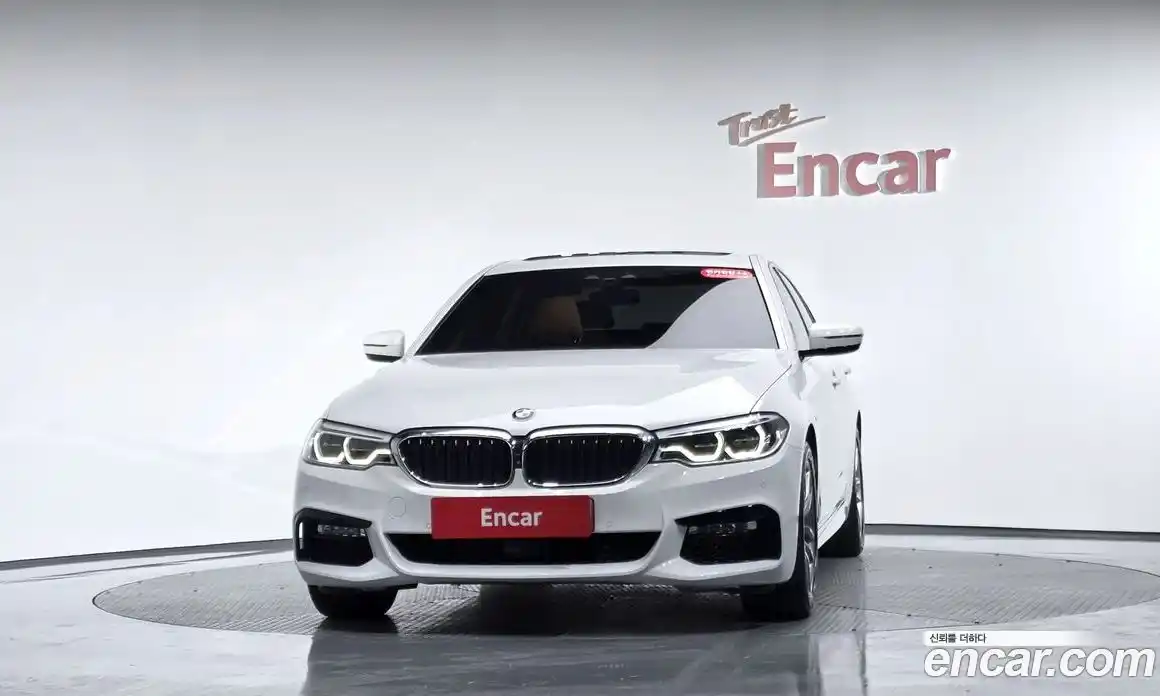 BMW 5-Series 2017 2.0 Автомат в Москве № 591405, фото 2