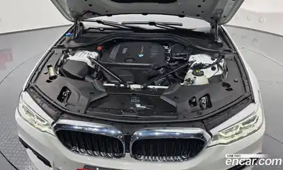 BMW 5-Series 2017 2.0 Автомат в Москве № 591405, миниатюра 5