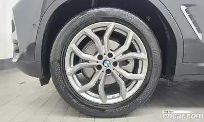 BMW X3 2018 2.0 Автомат в Москве № 591509, миниатюра 5