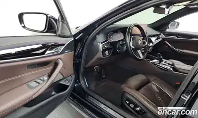 BMW 5-Series 2023 2.0 Автомат в Москве № 591671, миниатюра 10