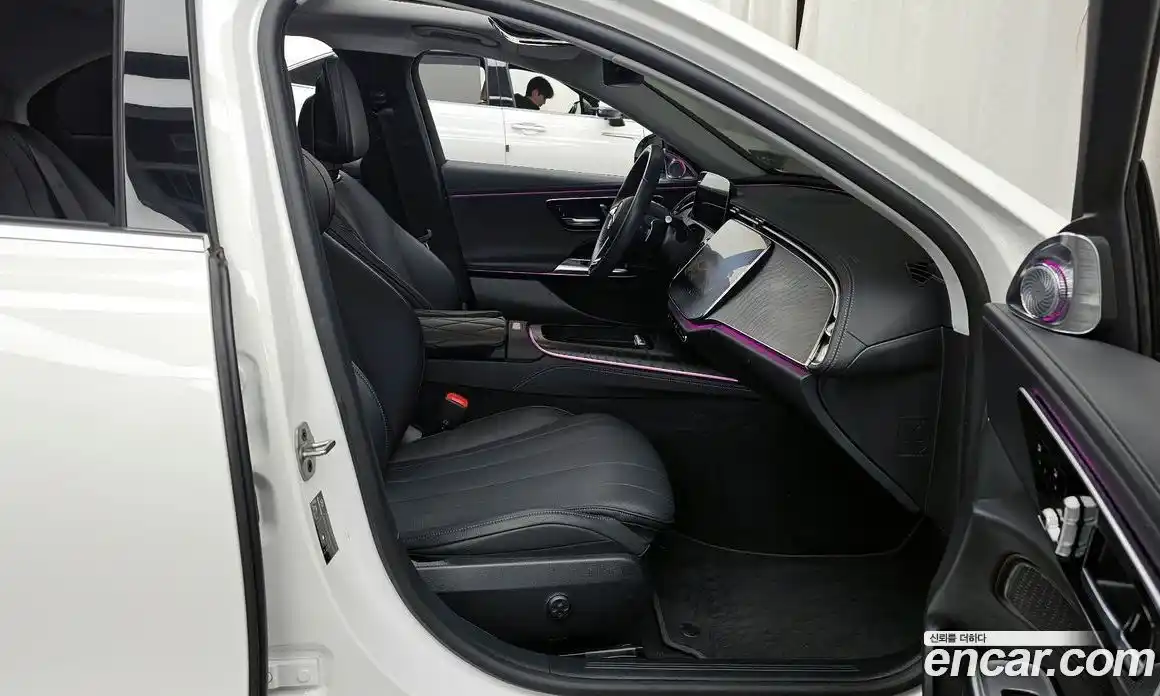 Mercedes-Benz E-Class 2024 2.0 Автомат в Москве № 591939, фото 11