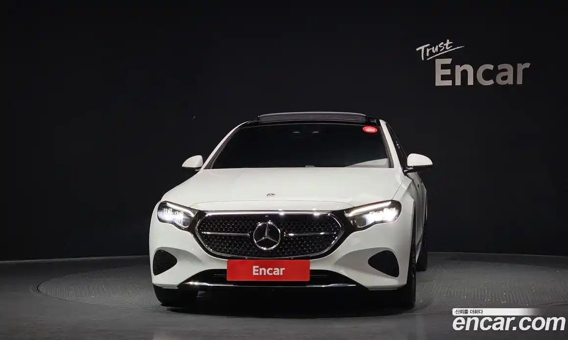 Mercedes-Benz E-Class 2024 2.0 Автомат в Москве № 591939, фото 3